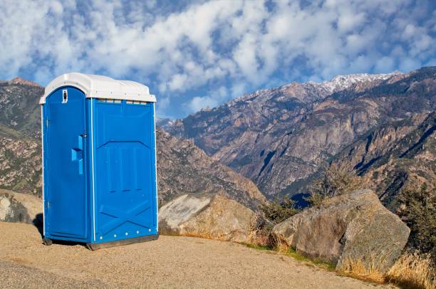Portable Toilet Options We Offer in Tichigan, WI